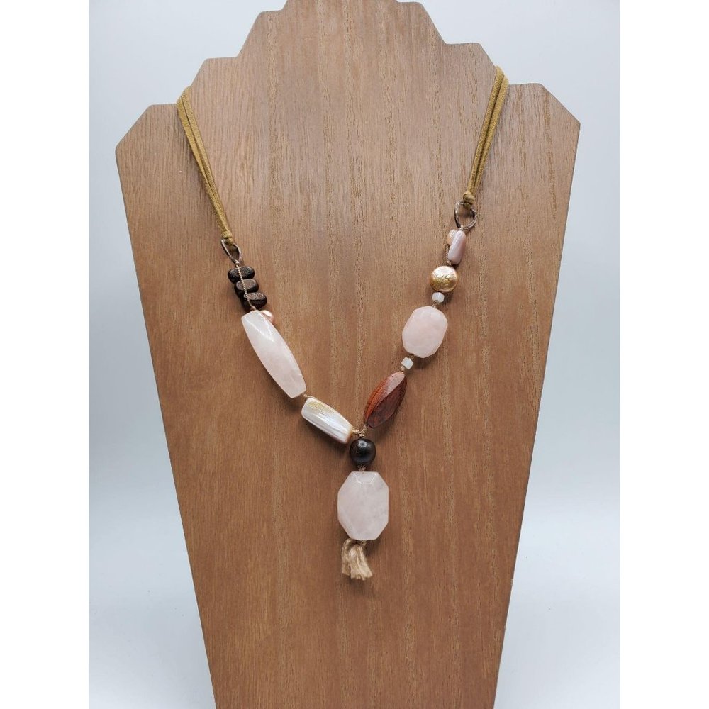 Silpada pink quartz necklace